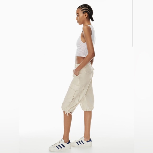 Aritzia Aurelia Pant (size 6 in birch) - Picture 4 of 11